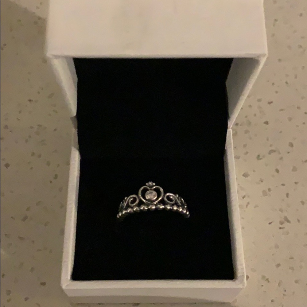 Pandora princess ring